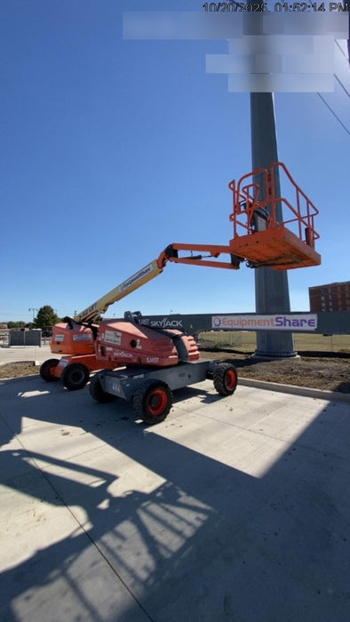 2019 JLG 460SJ