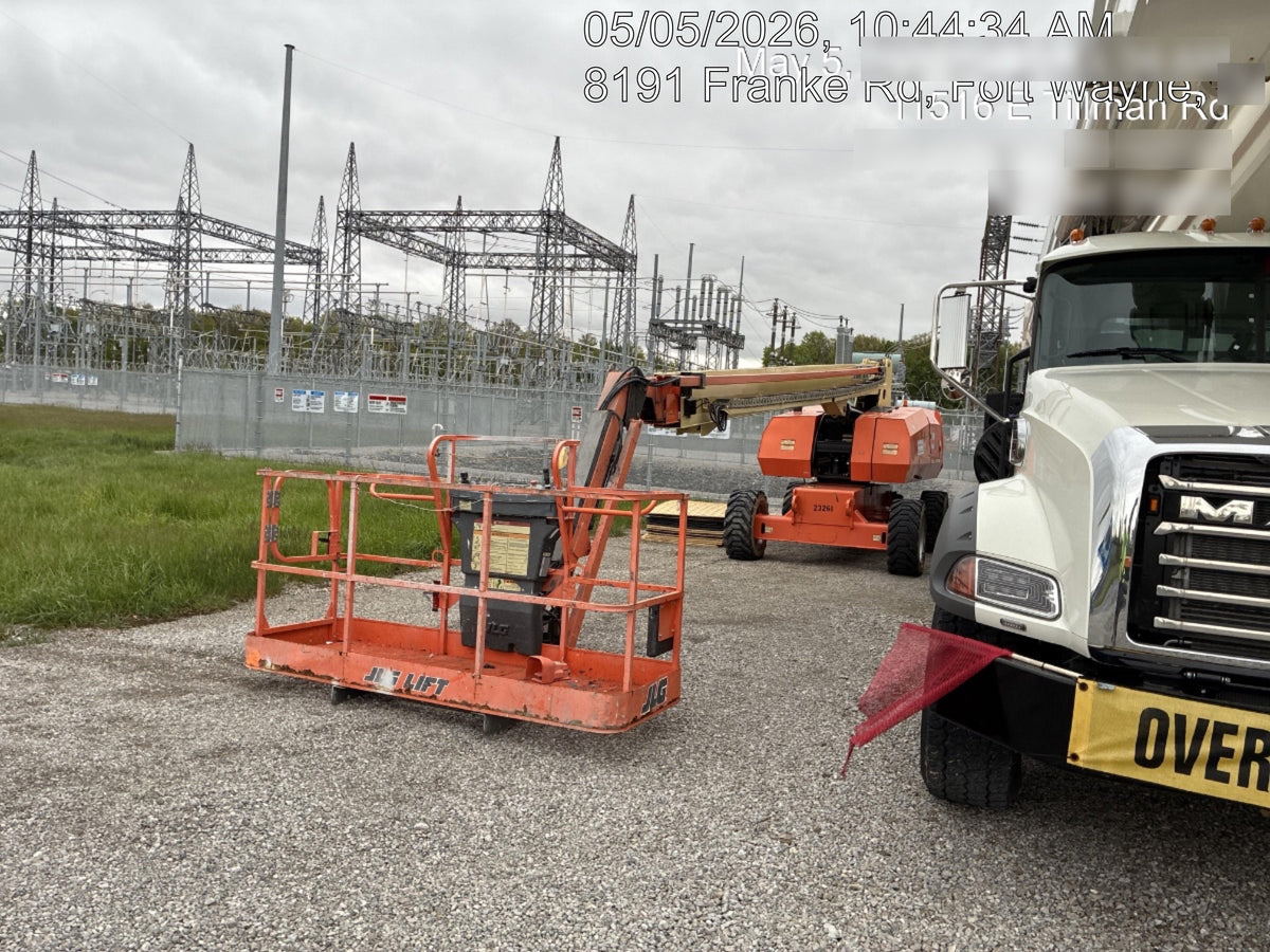 2019 JLG 860SJ