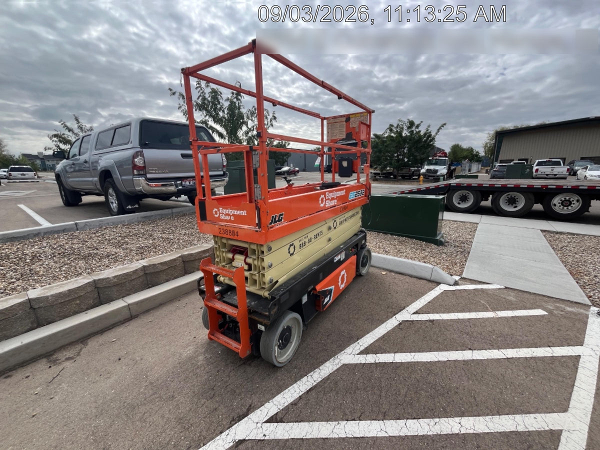 2022 JLG ES2632