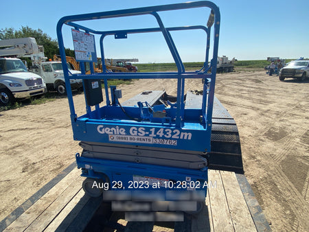 2023 GENIE GS-1432