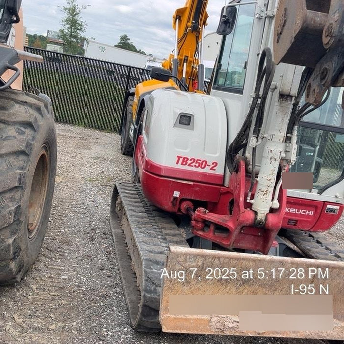 2019 TAKEUCHI TL8