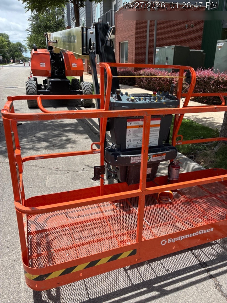 2025 JLG 860SJ