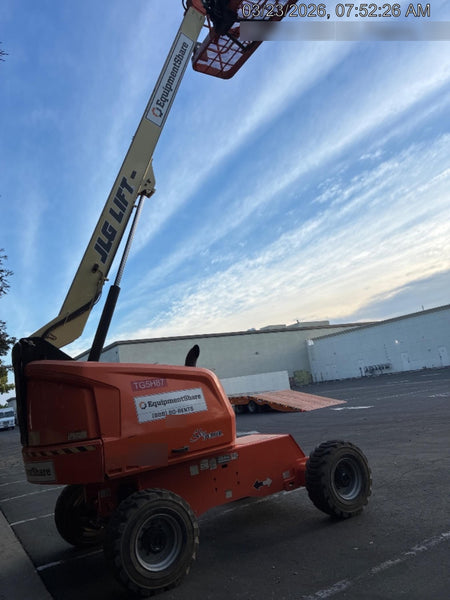 2020 JLG 400S