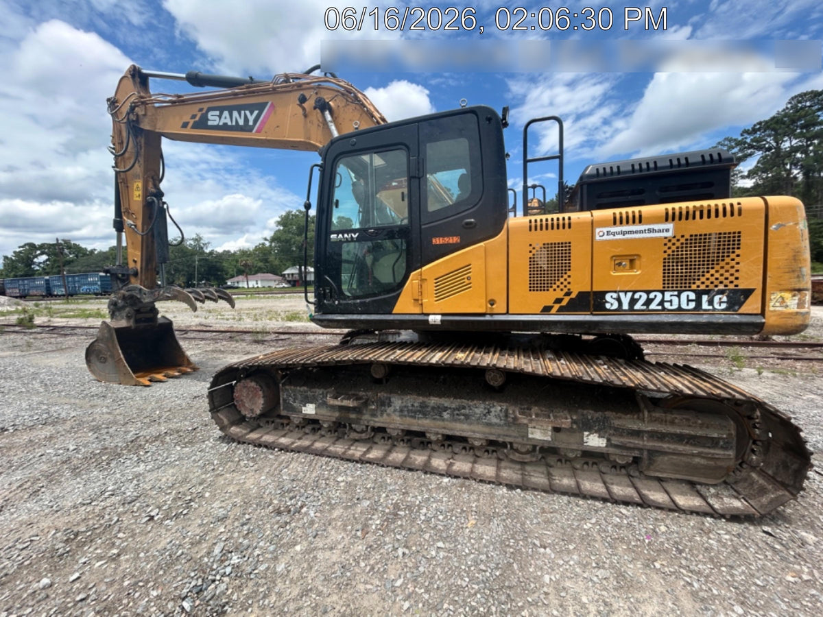 2023 SANY SY225C