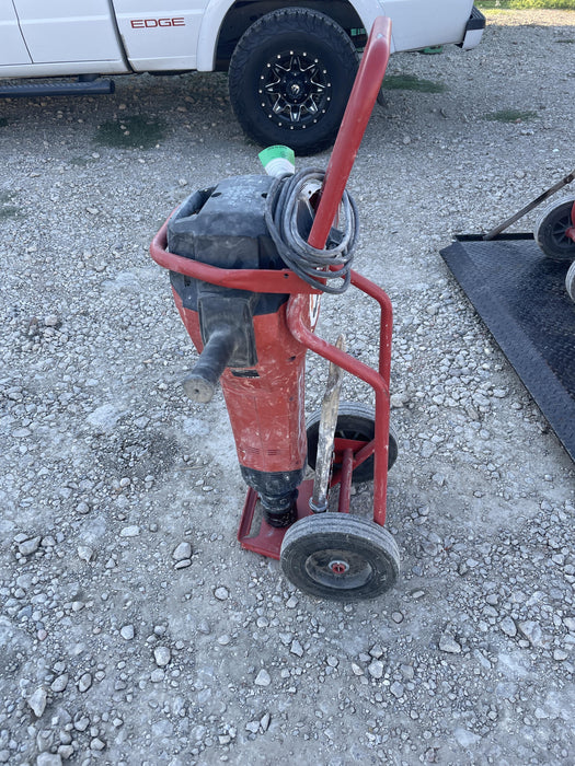 2022 HILTI TE 3000-AVR