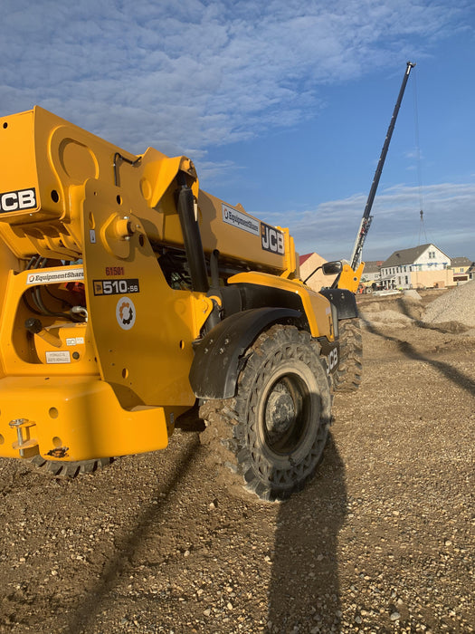 2020 JCB 510-56 Cab/Heat/Air, 74 HP, Solid Tires, STD Worklight, Beacon, Aux Hydraulics, Lifting Eye, Back up Alarm w/66" Carriage/60" Forks