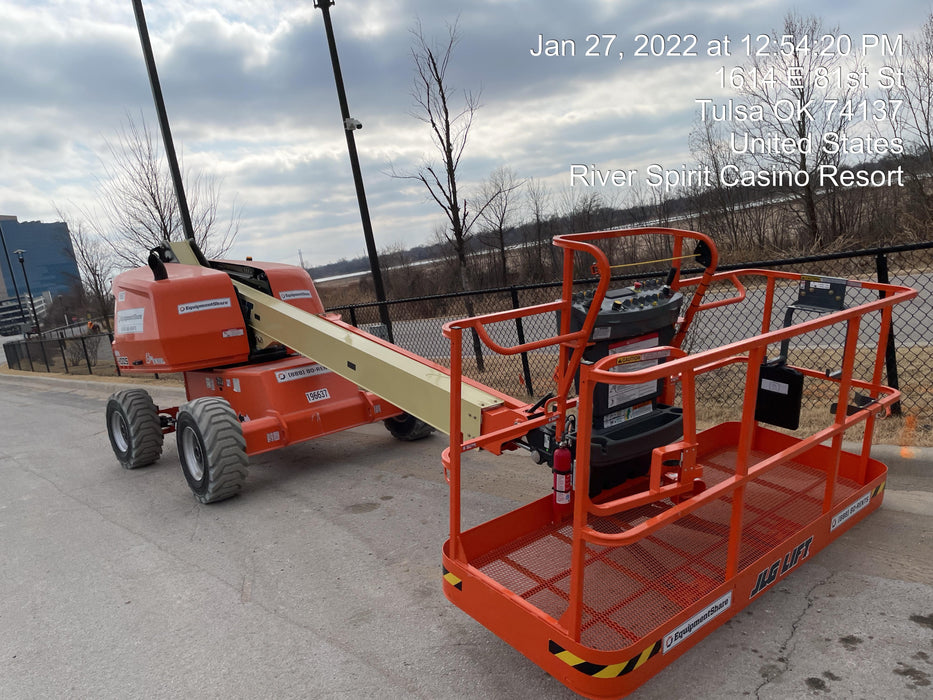 2021 JLG 400S
