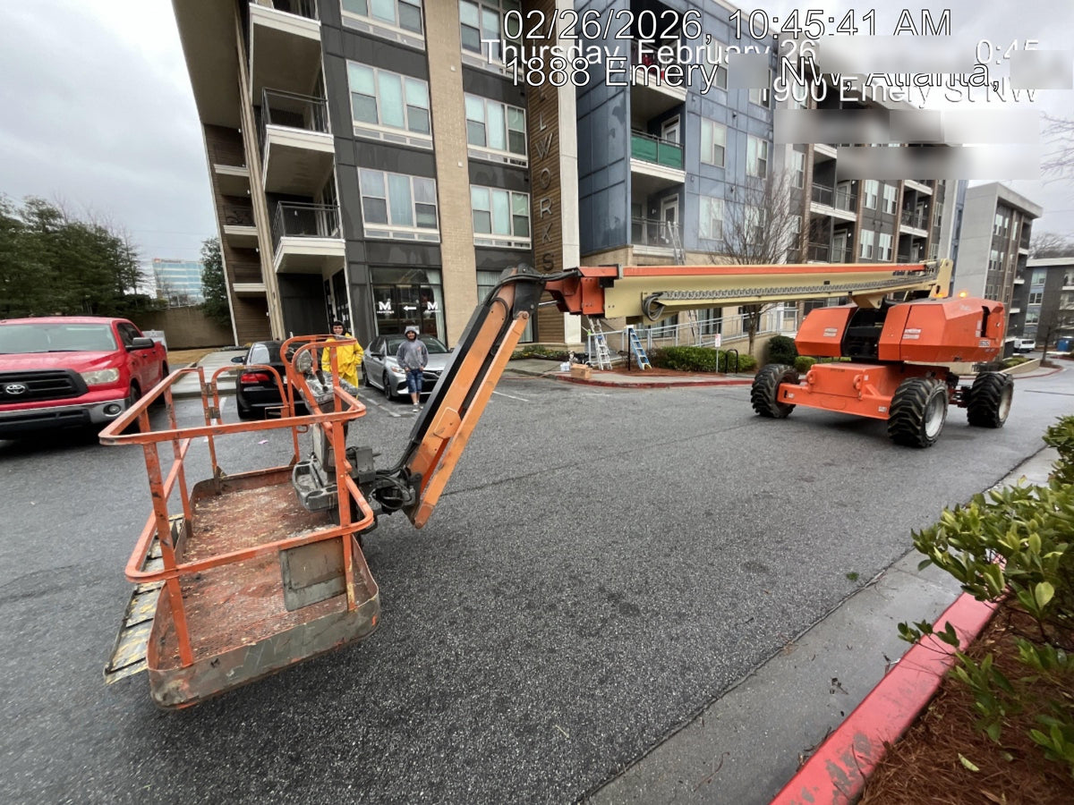 2023 JLG 860SJ