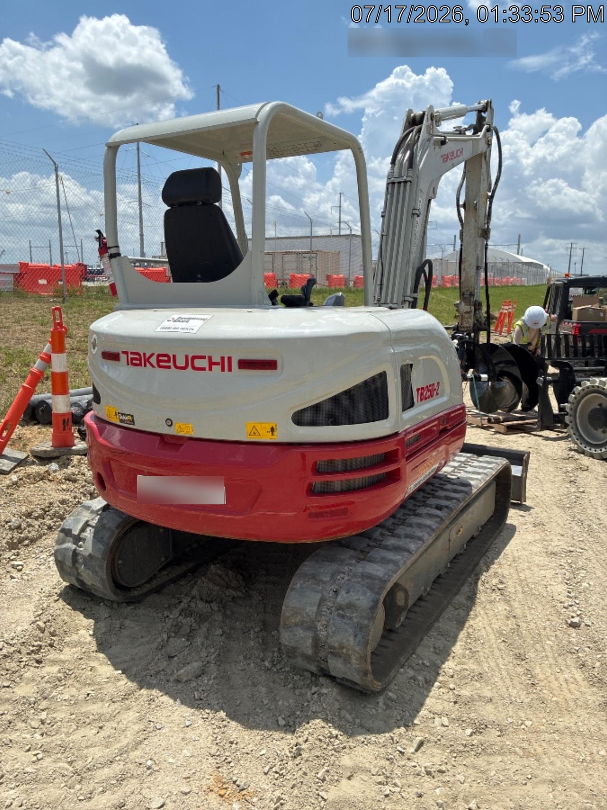 2024 TAKEUCHI TB250-2R