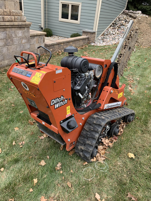 2020 DITCH WITCH C24XA