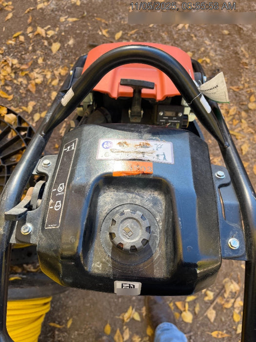 2025 HUSQVARNA LT6005