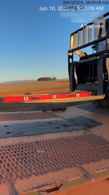 2025 JLG 519
