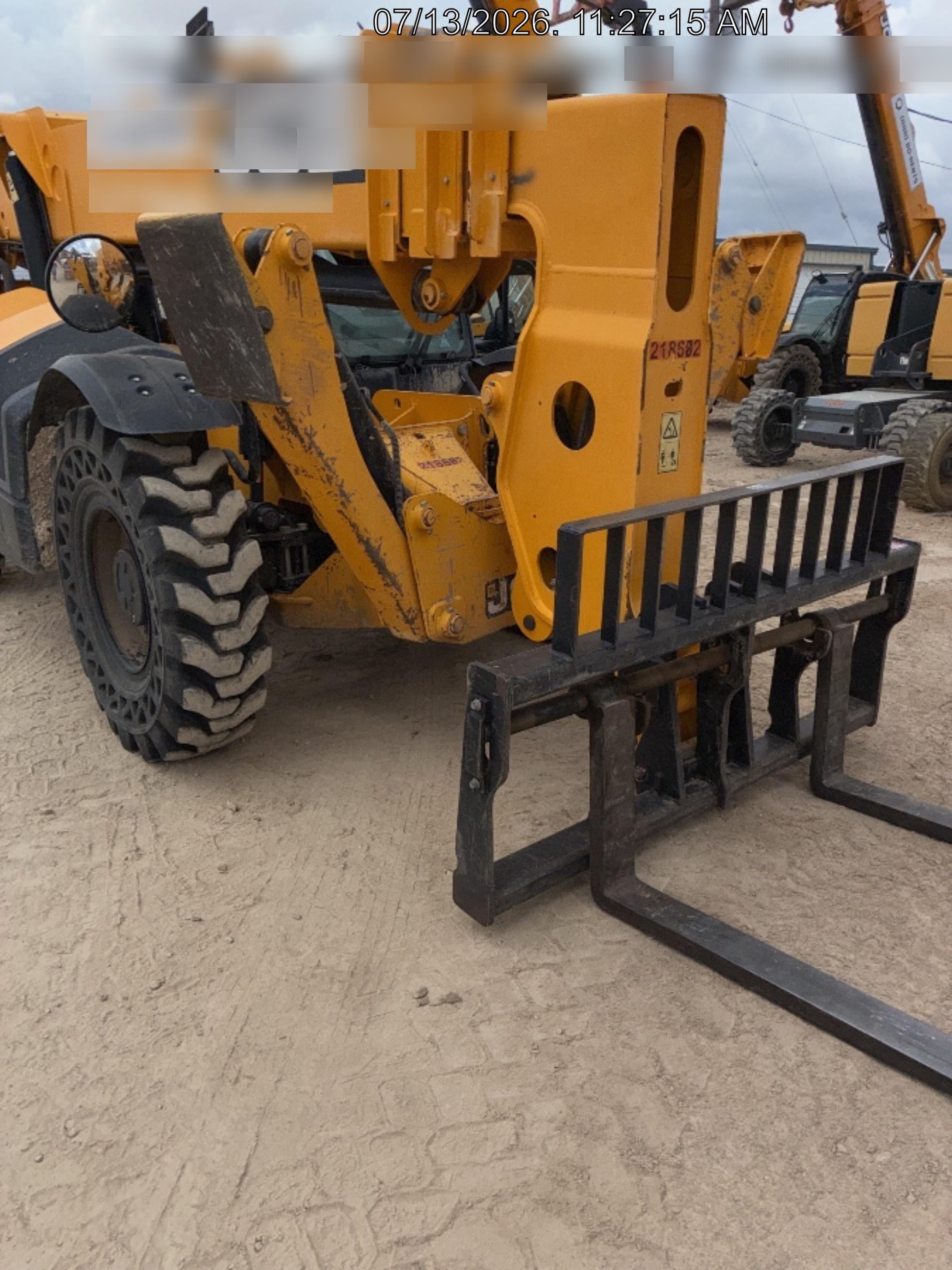 2022 JCB 510-56