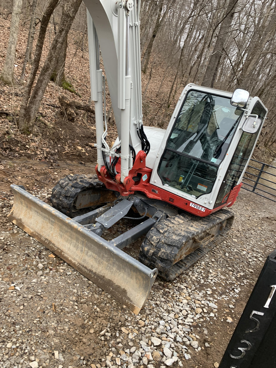 2022 TAKEUCHI TB290C