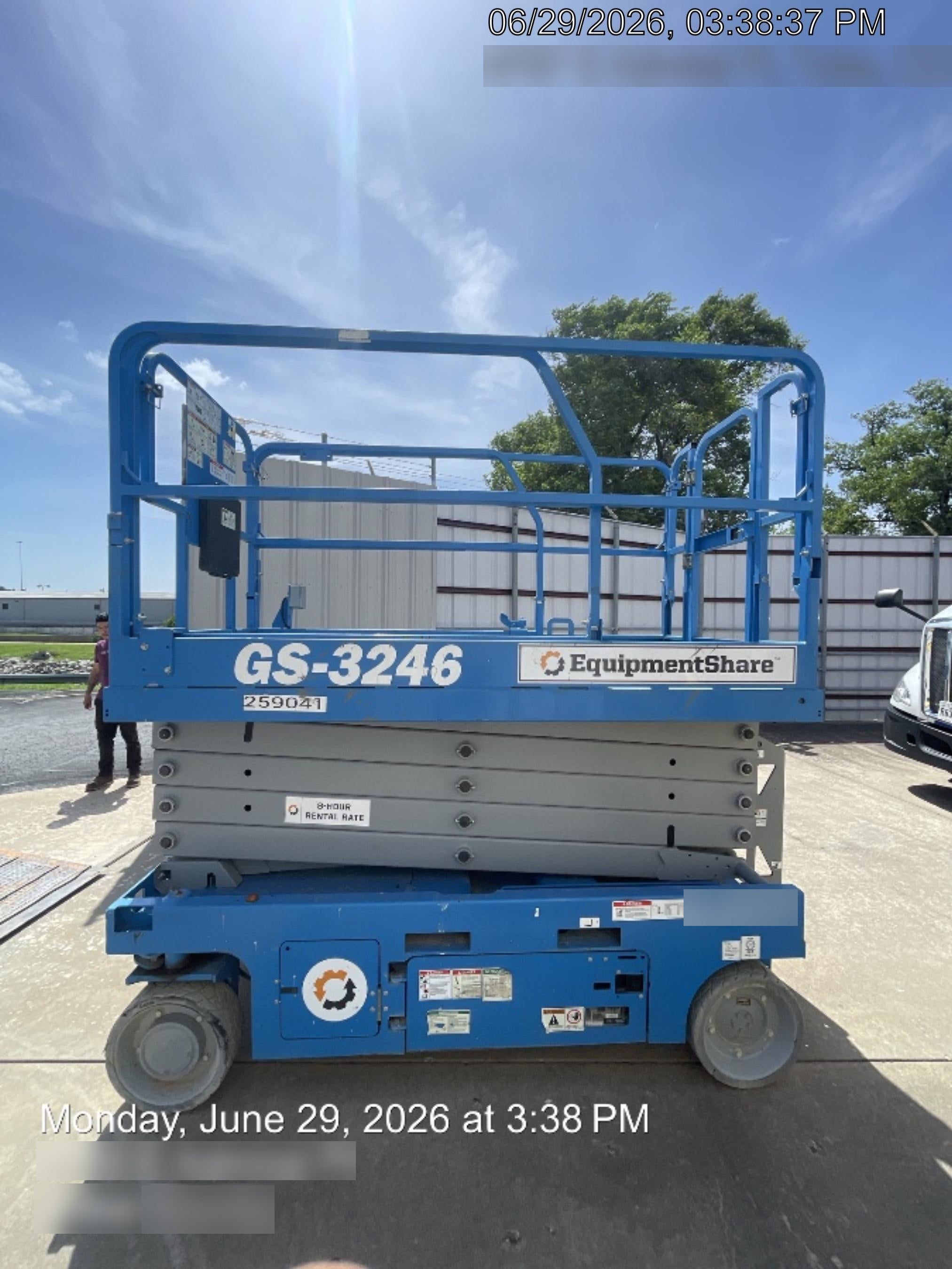 2022 GENIE GS-3246
