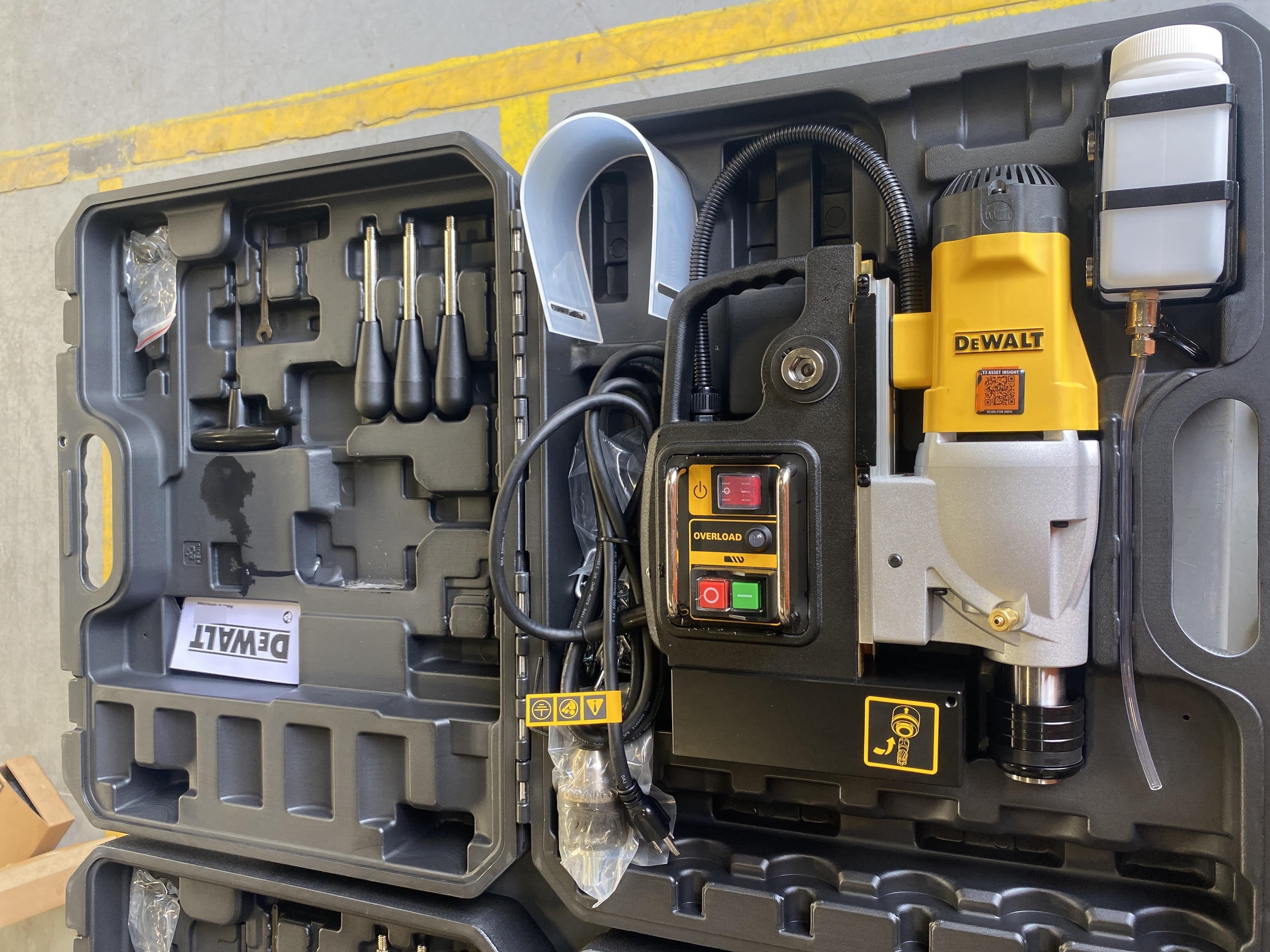 2026 DEWALT DWE1622K