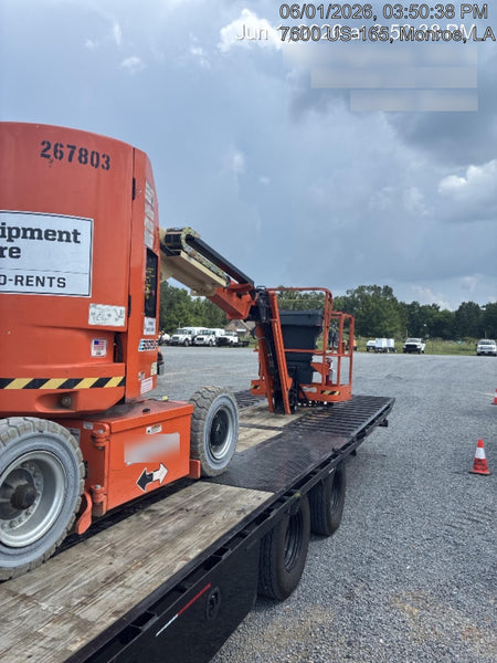 2022 JLG E300AJP