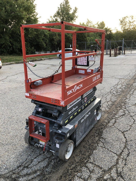 2017 Skyjack SJIII-3219 Standard Rental Specs
