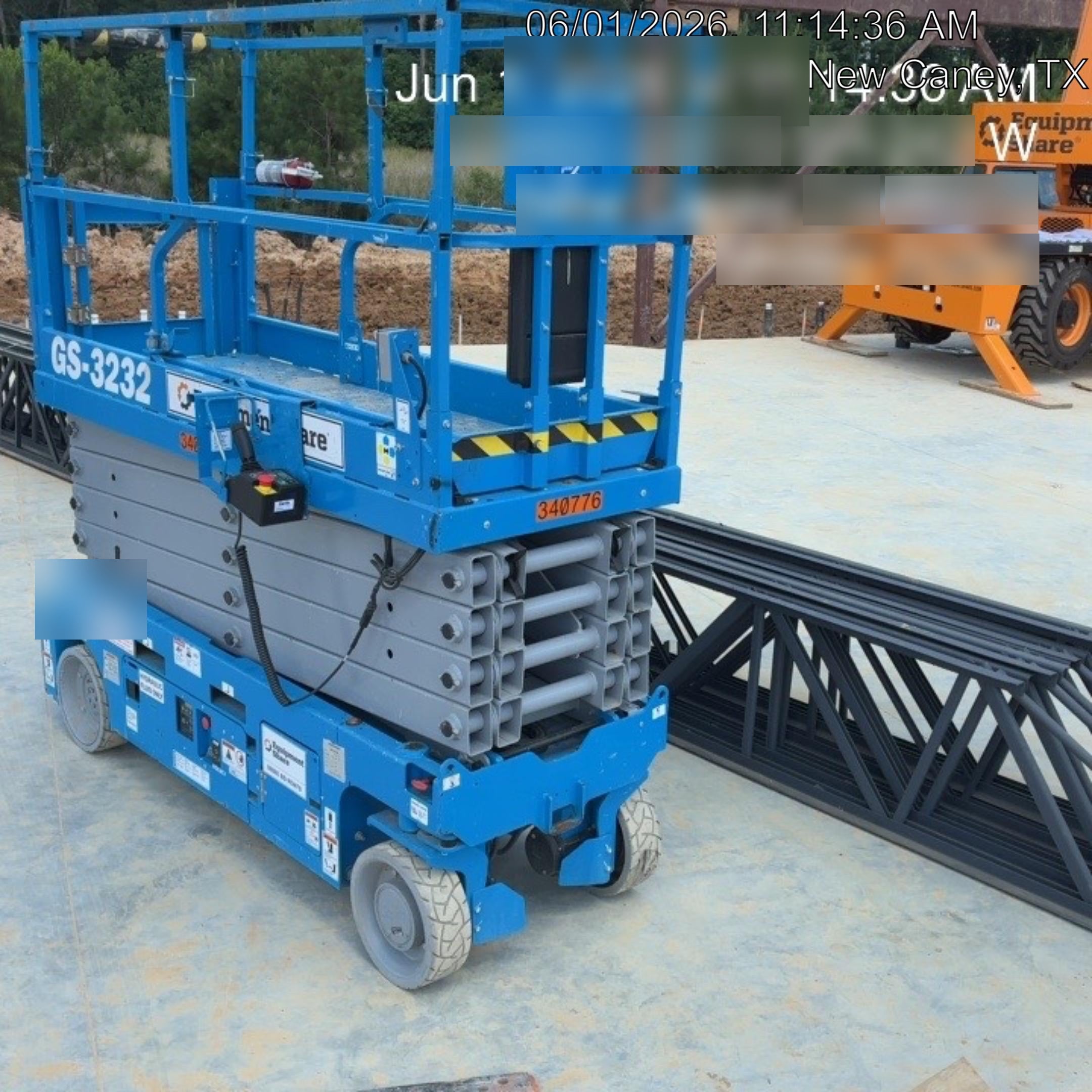 2023 GENIE GS-3232