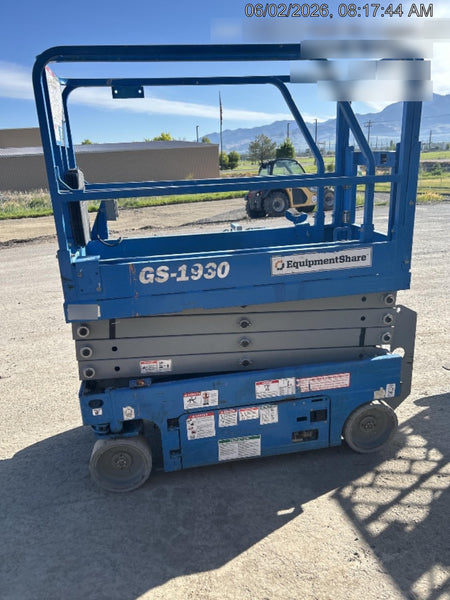 2019 Genie GS-1930 Half Height Swing Gate, 800W Inverter
