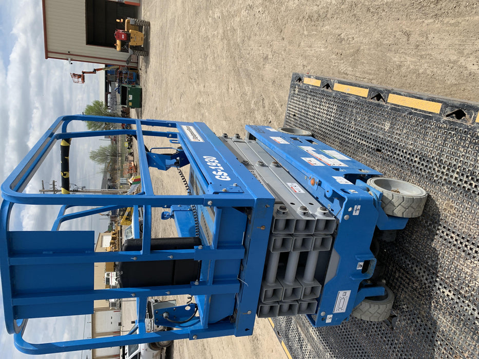 2019 Genie GS-1930 Fixed rails with chain Entry