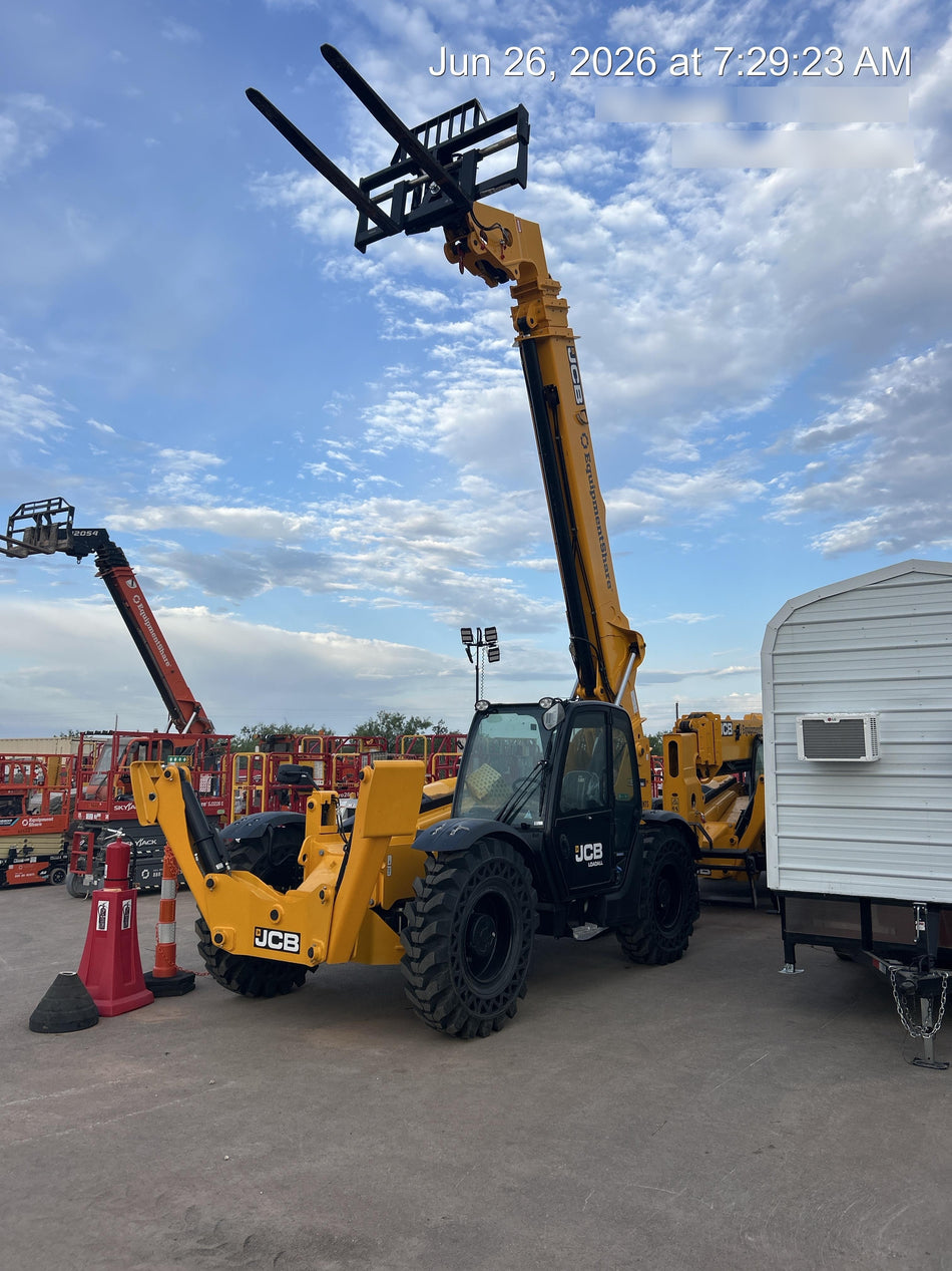 2026 JCB 514-56