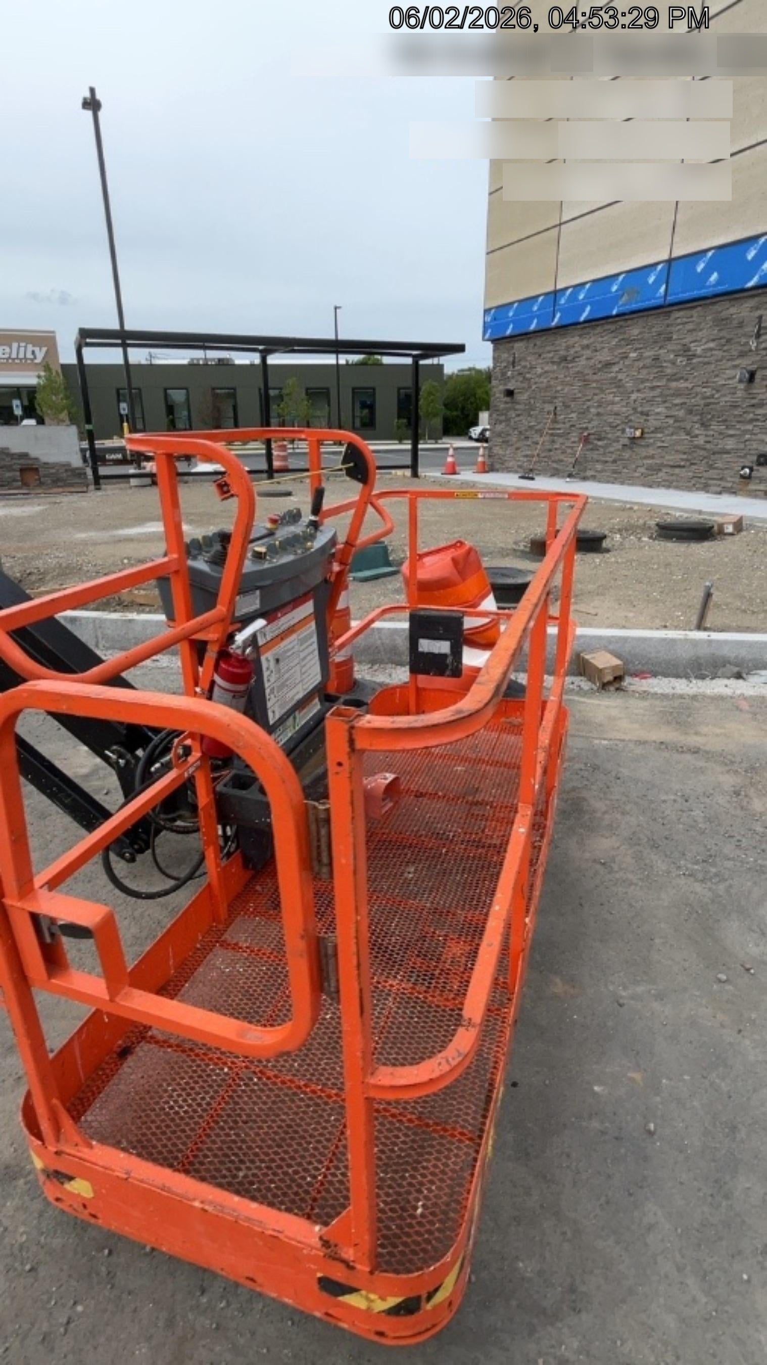 2024 JLG 660SJ