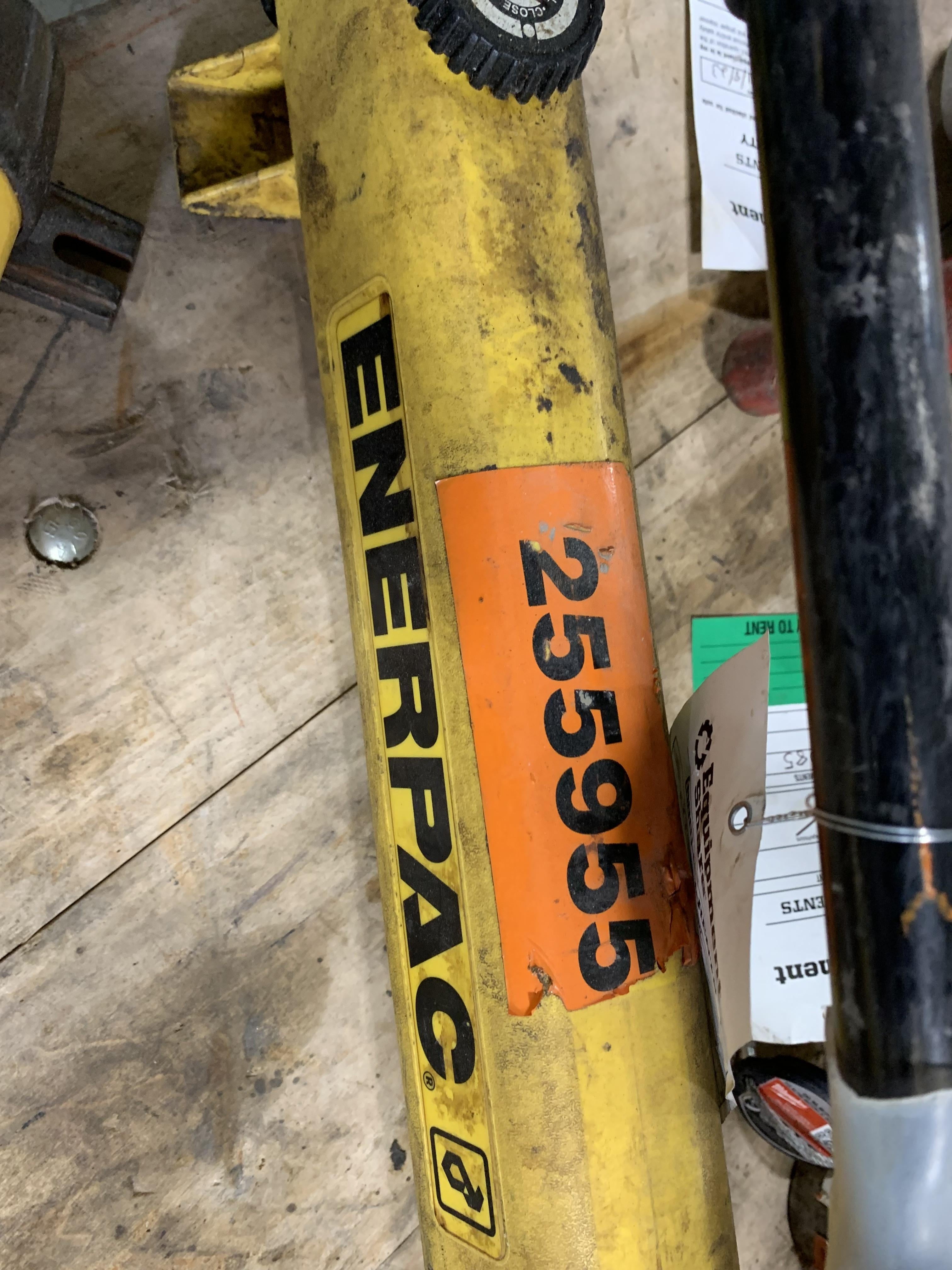 2022 ENERPAC P392