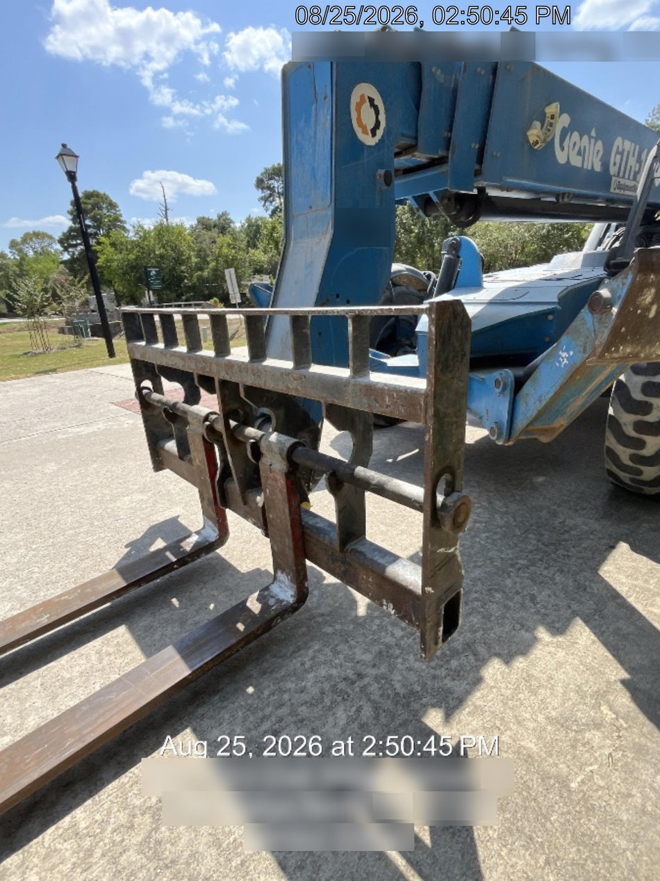 2018 GENIE GTH-1056