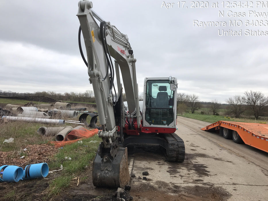 2019 Takeuchi TB290 Cab/Heat/AC Rubber tracks, Dozer blade, Travel alarm, Auxiliary hydraulics w/Manual QC, Hydraulic thumb, 18", 24", and 36" Buckets