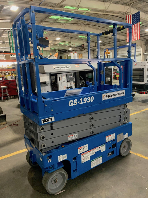 2020 Genie GS-1930 Solid Non Marking Tires, Beacon, Folding rails with half height swing gate, 800W Inverter