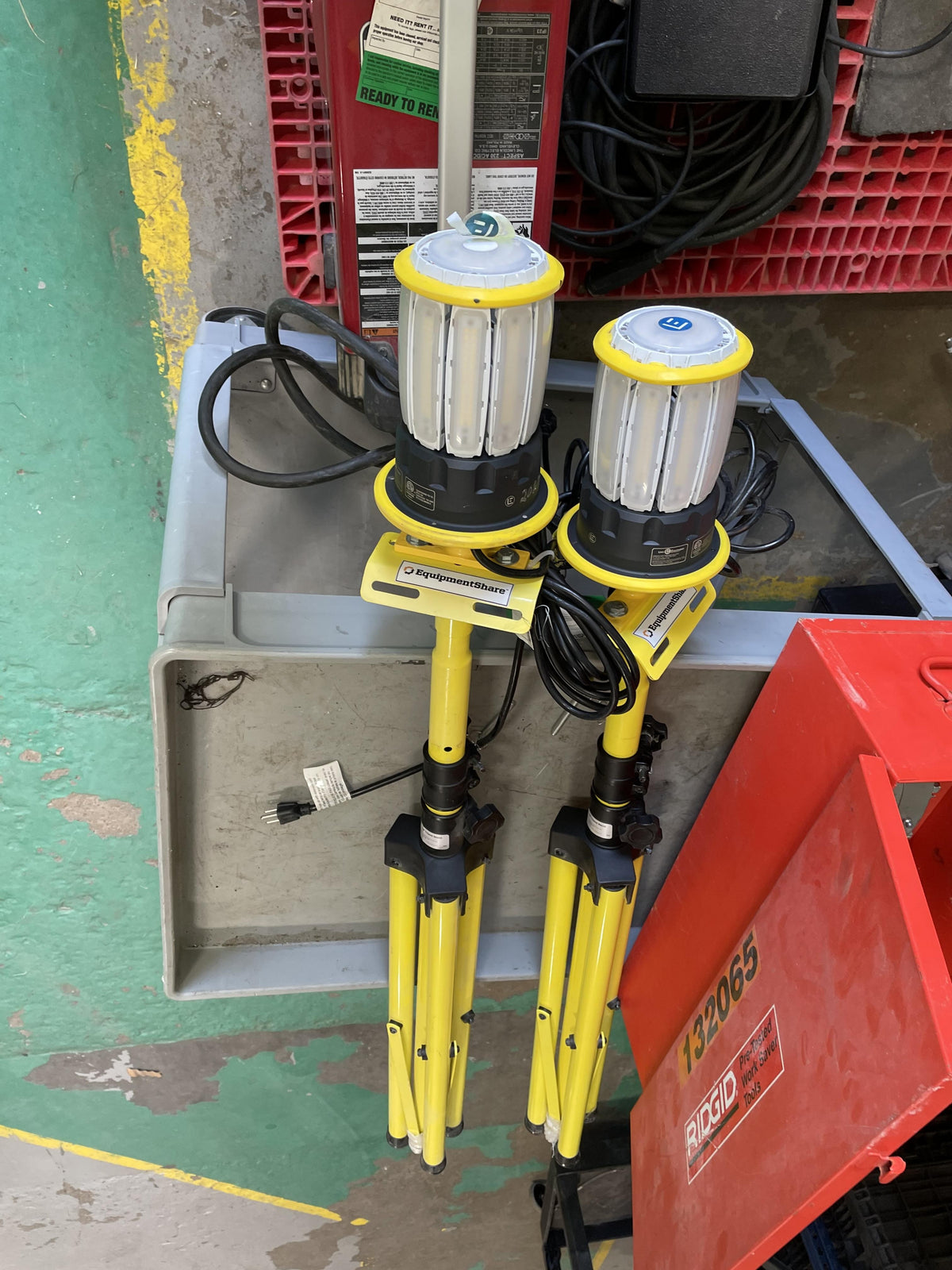 2022 LIND EQUIPMENT LE360LED-TR