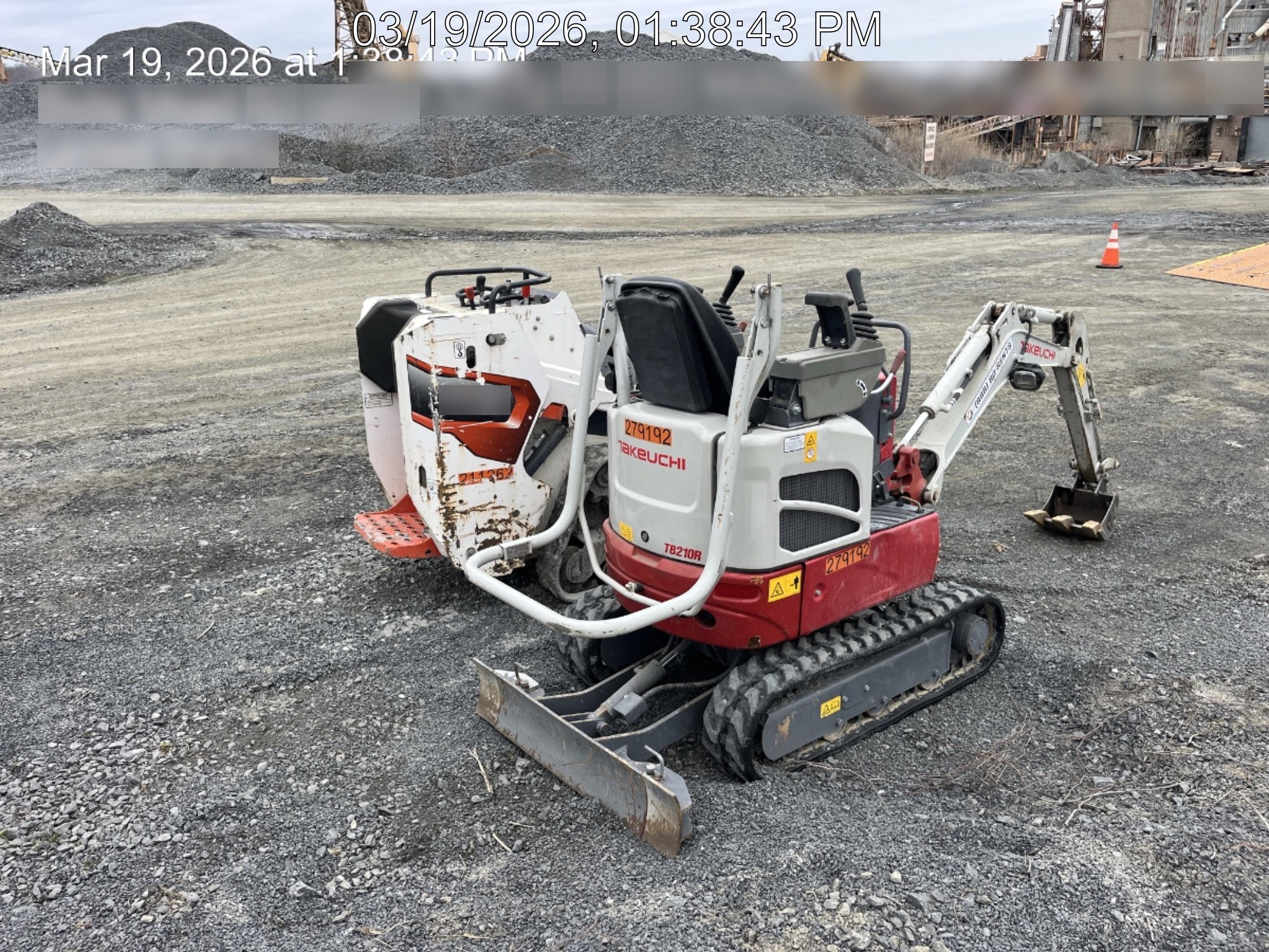 2022 TAKEUCHI TB210R