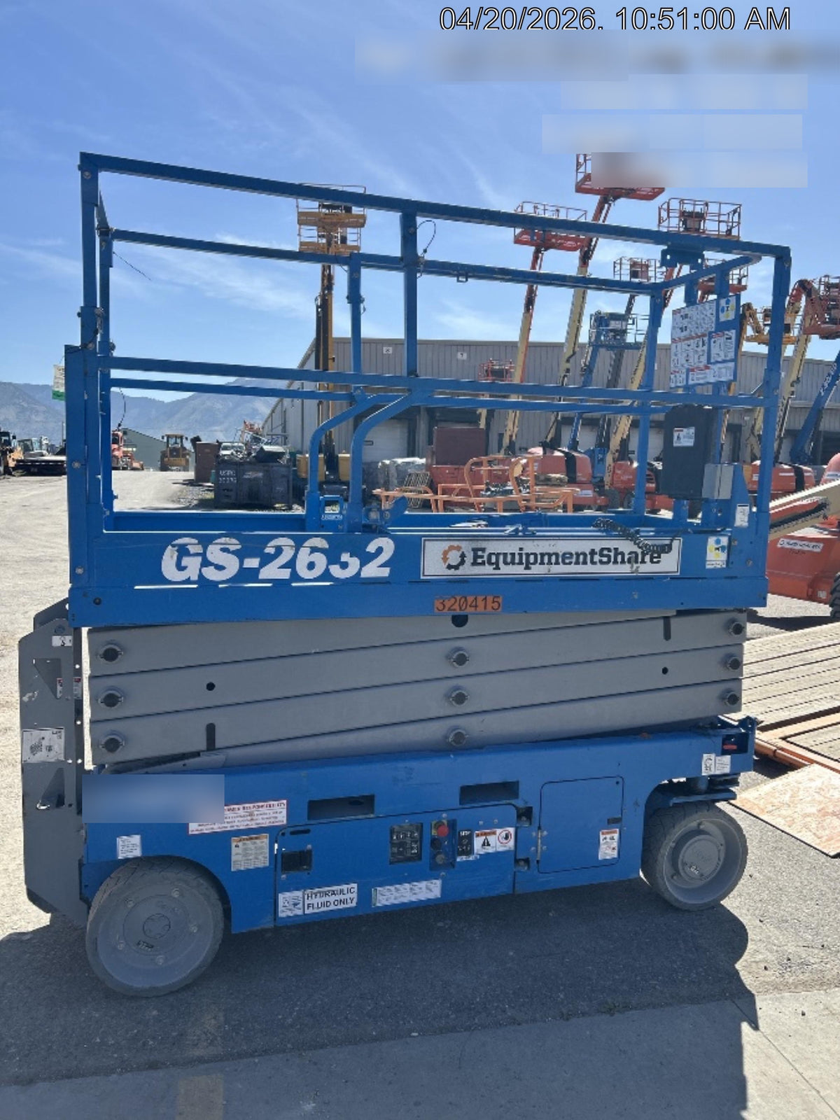 2023 GENIE GS-2632