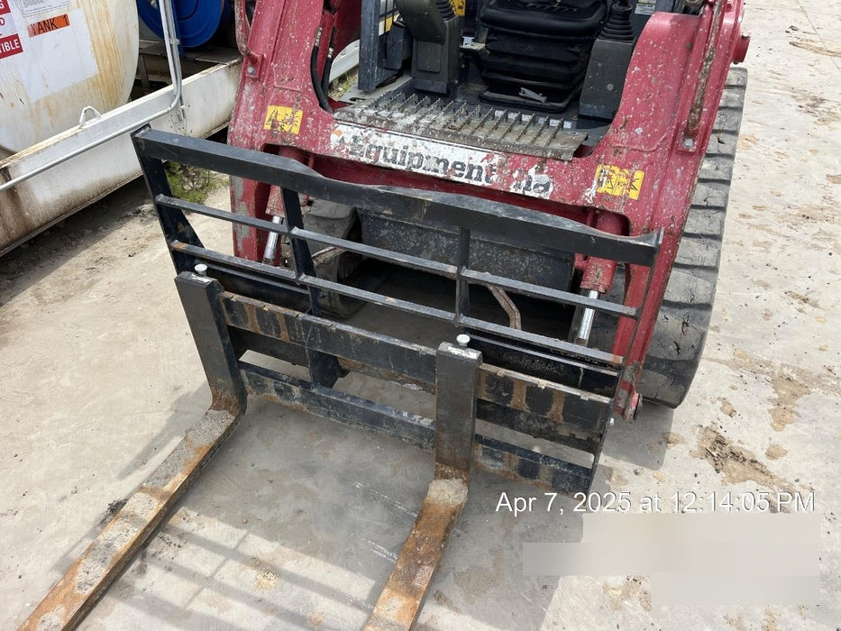 2019 PALADIN 48" Pallet Forks - Paladin