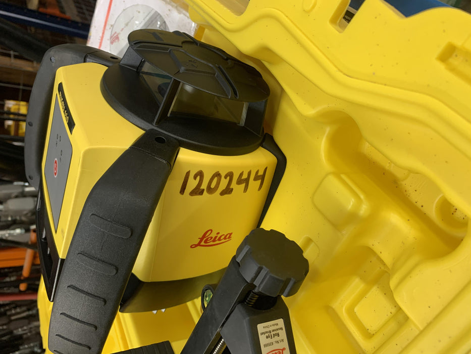 2020 LEICA Rugby 610