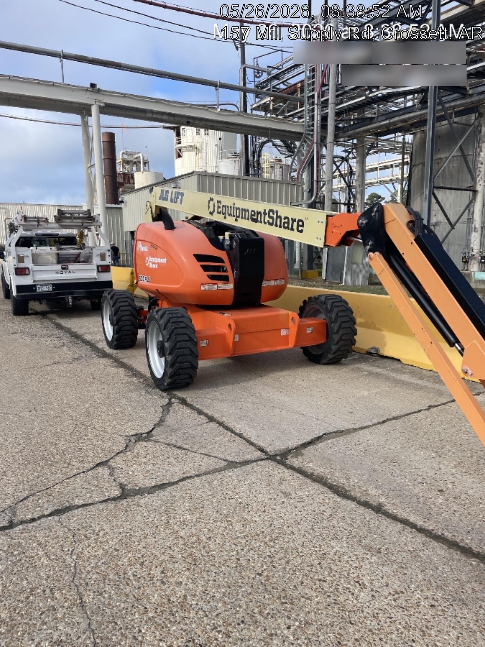 2022 JLG 600AJ