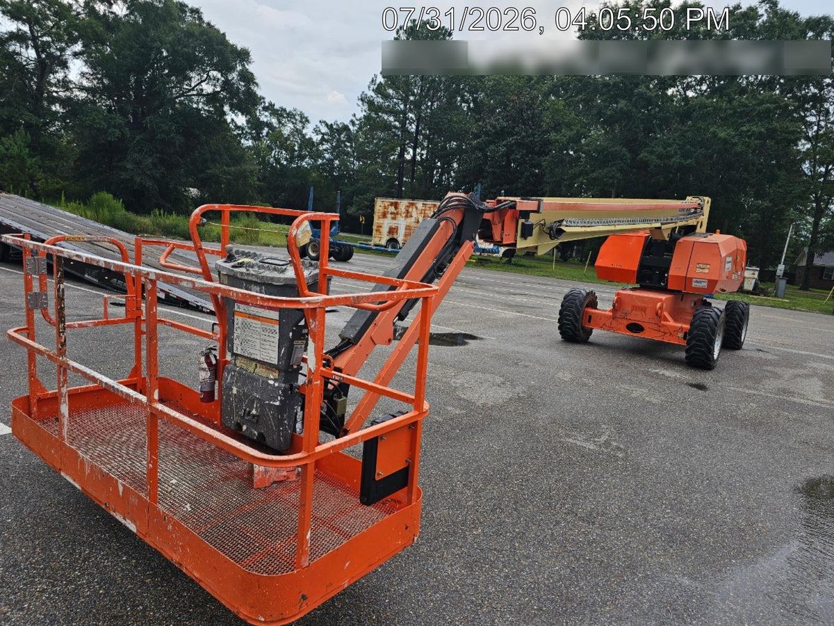 2019 JLG 860SJ