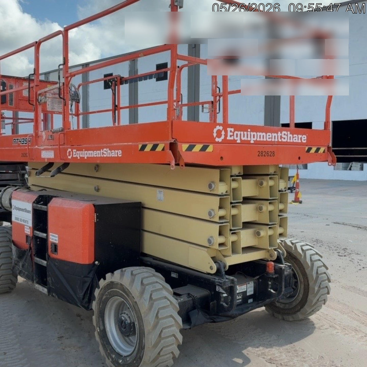2022 JLG RT4394