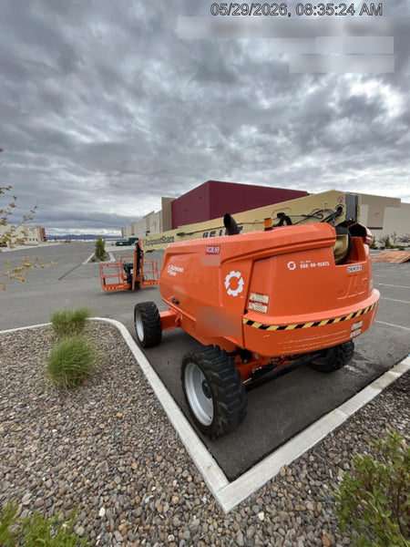 2022 JLG 660SJ