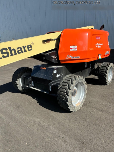 2025 JLG 660SJ