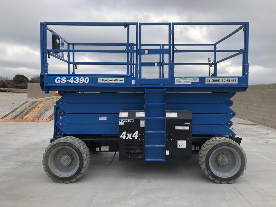 2020 GENIE GS-4390 RT