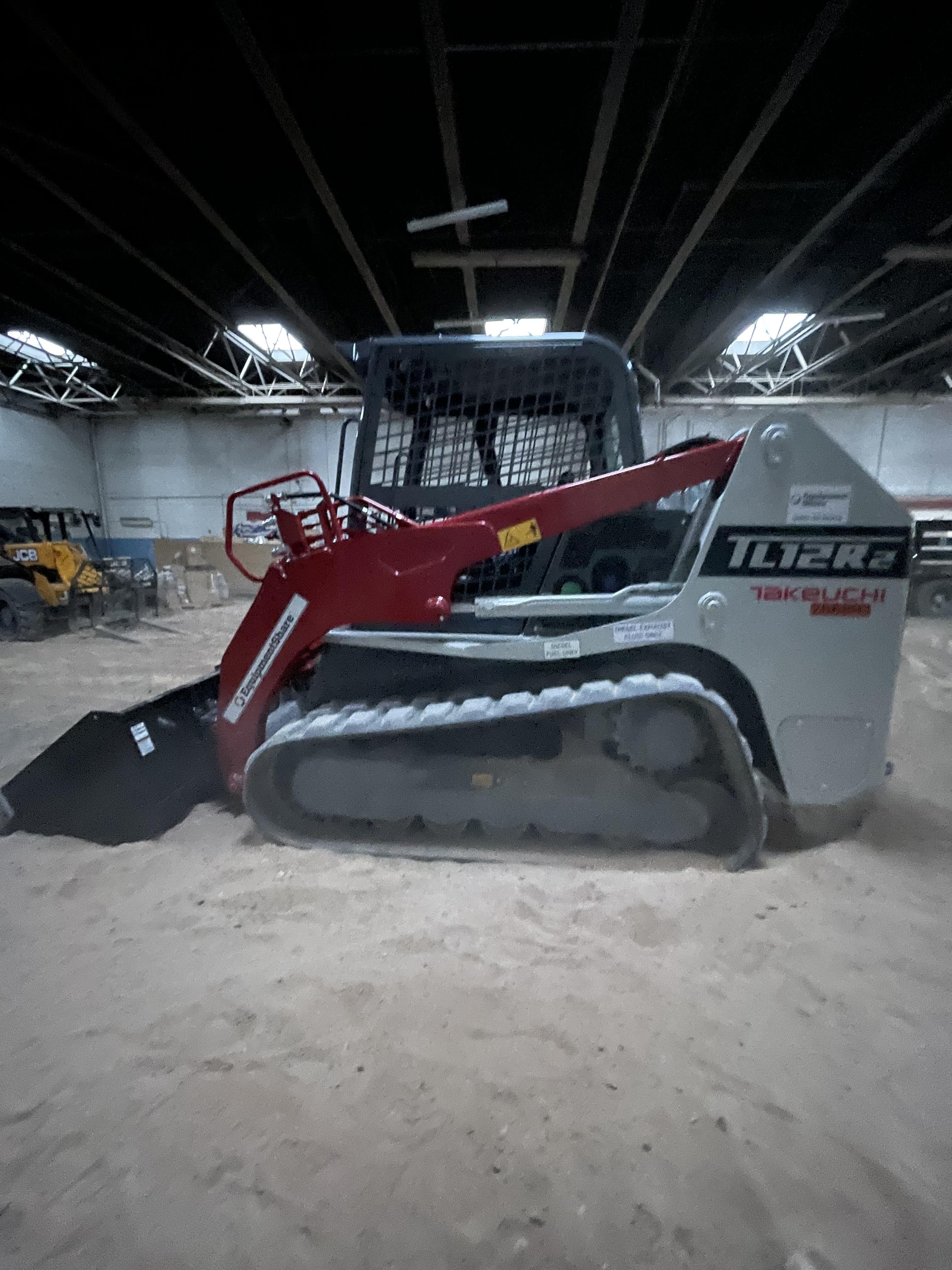 2022 TAKEUCHI TL12R2-R