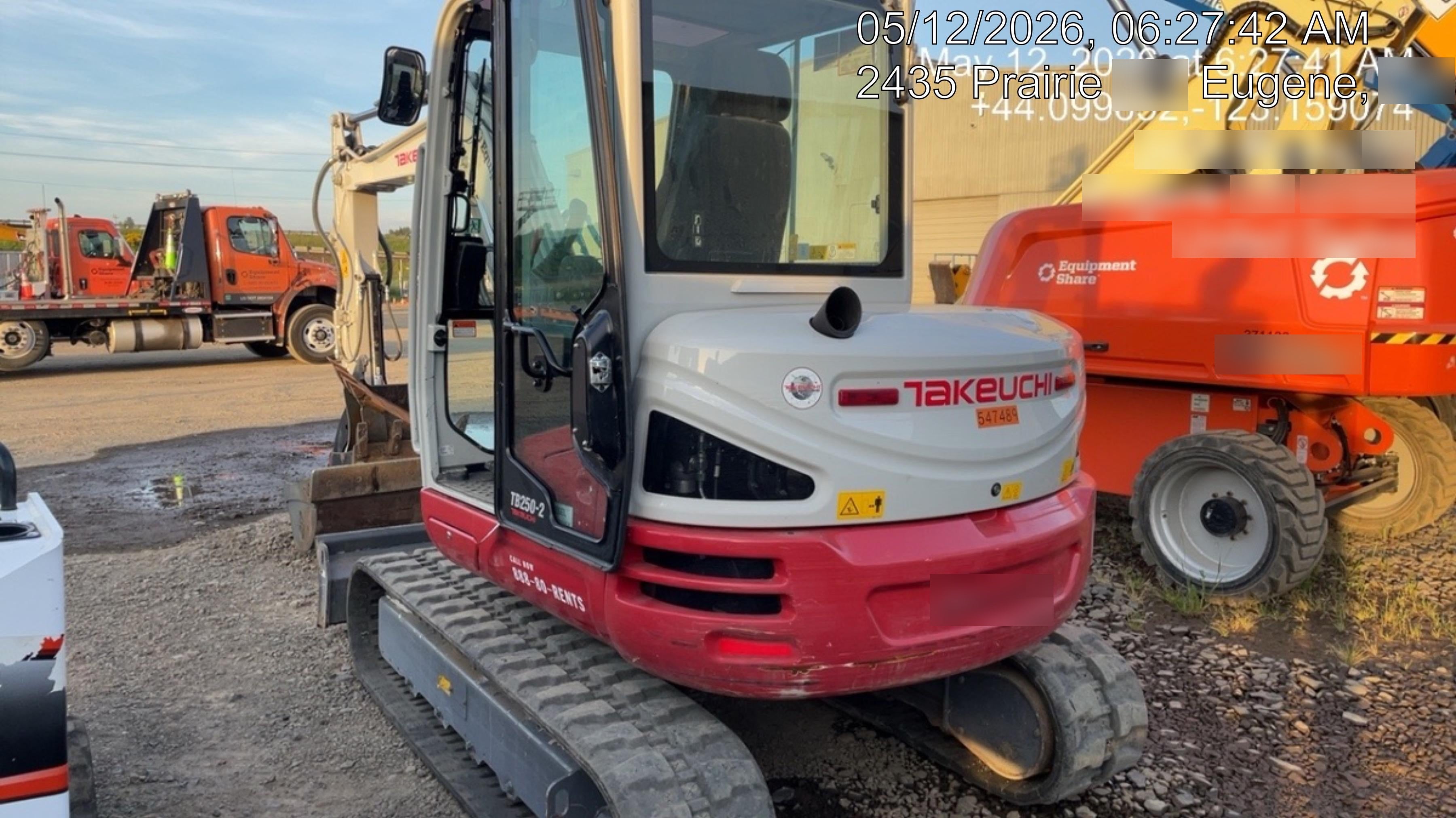 2025 TAKEUCHI TB250-2CR