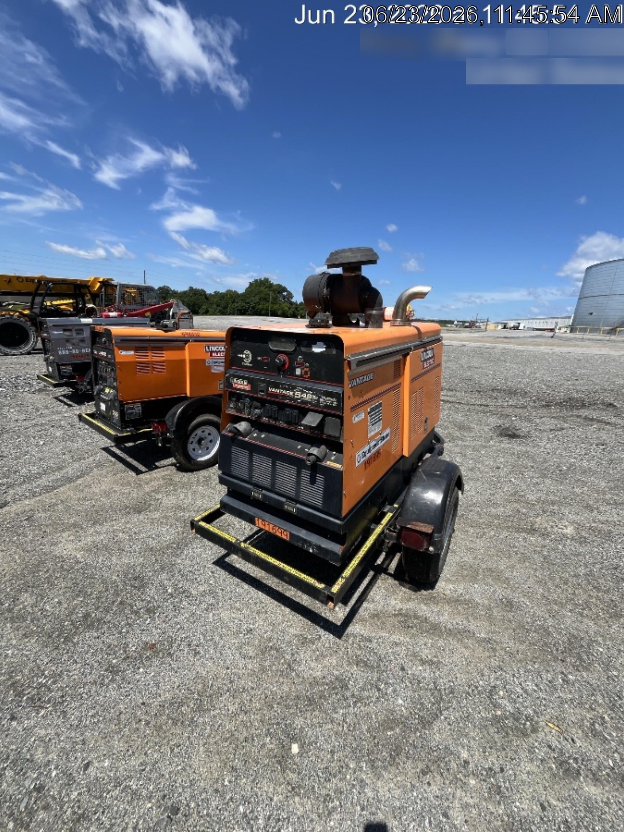 2021 Lincoln Electric Vantage 549X Ready Pak 3, ORANGE (includes trailer, cable rack, fender light kit)