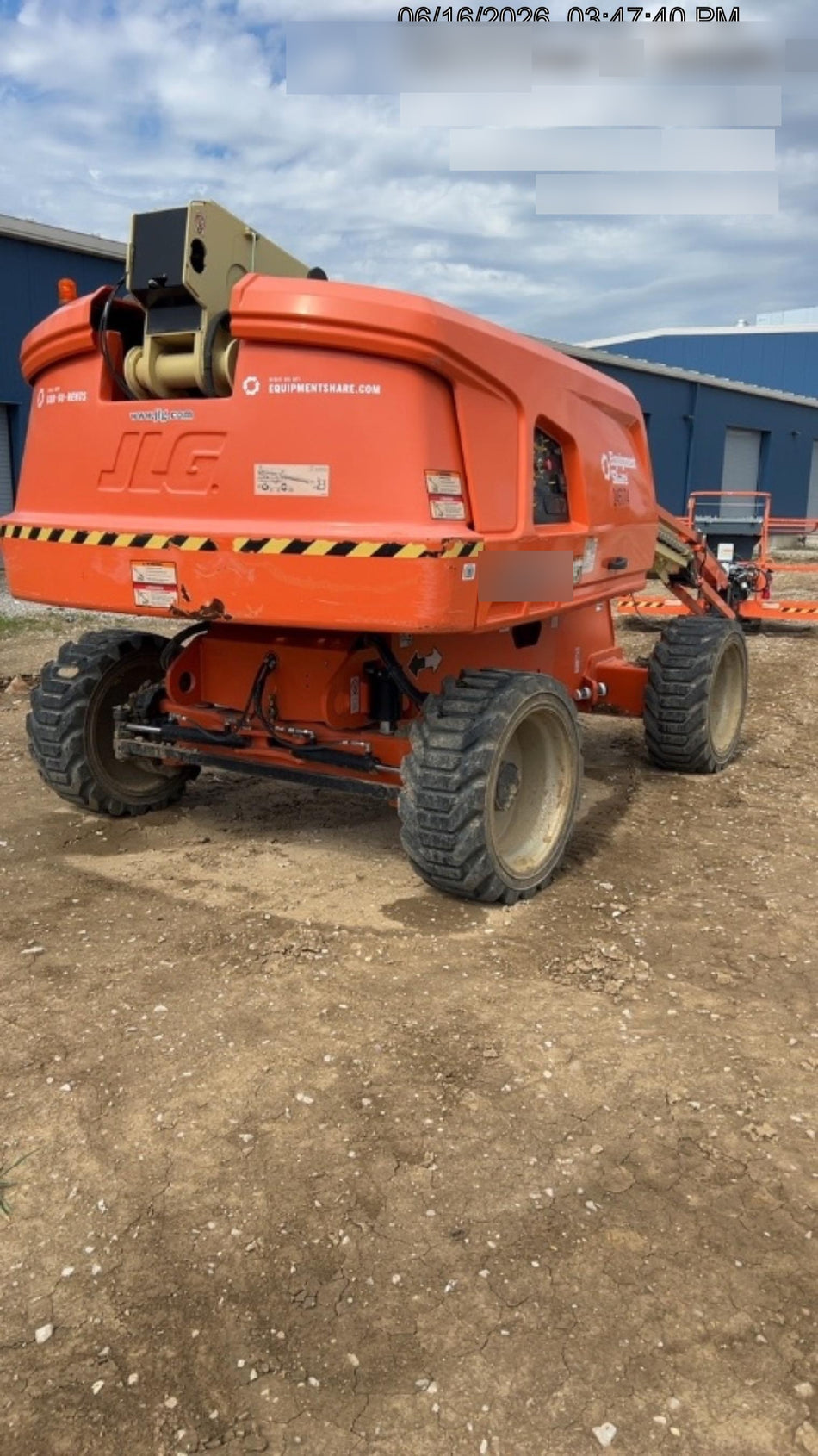 2022 JLG 660SJ
