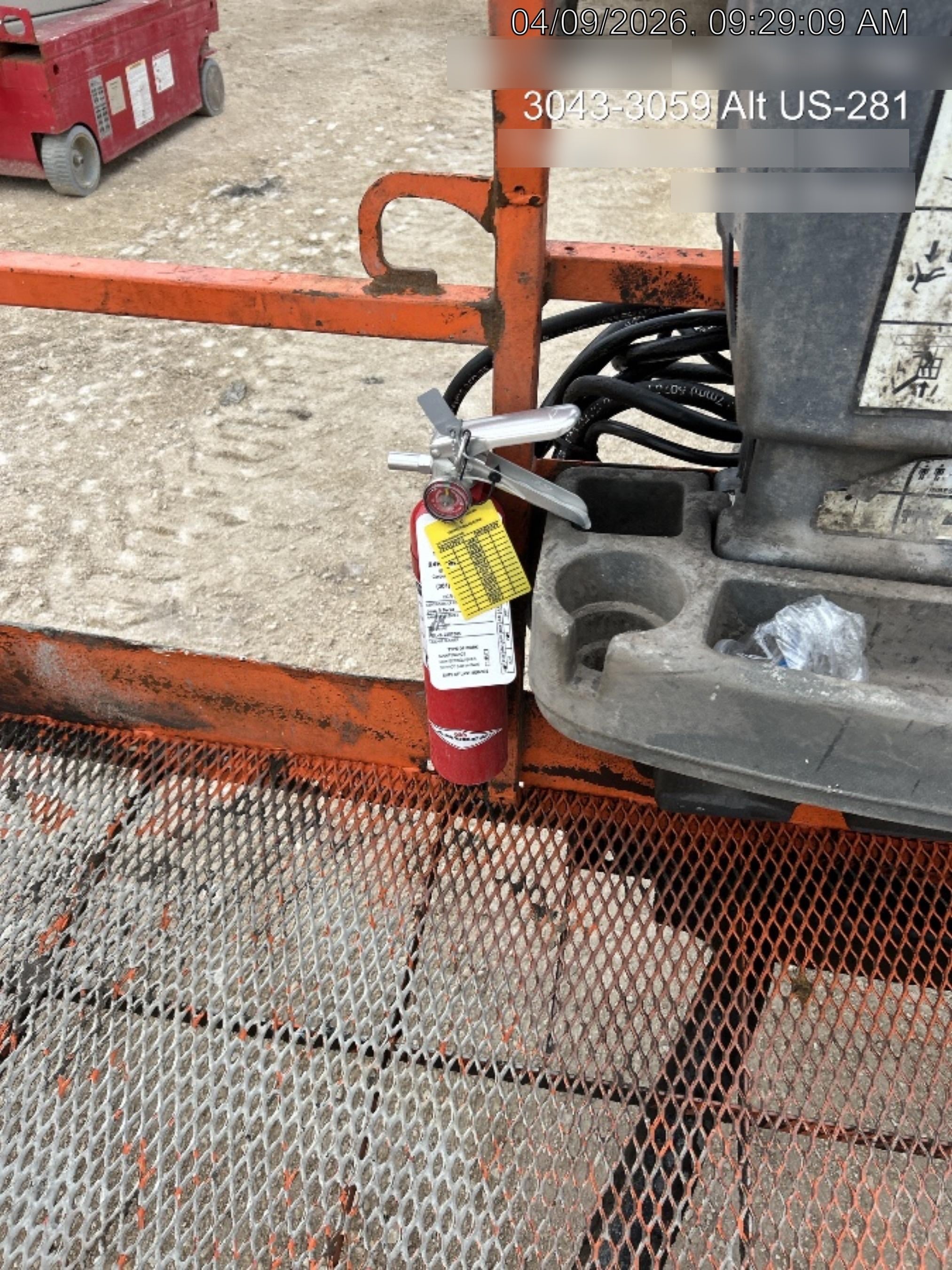 2023 JLG 660SJ