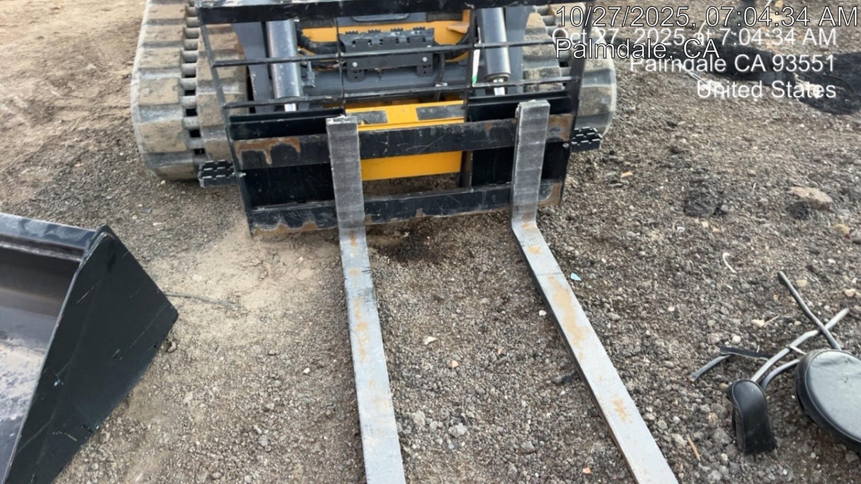 2025 ARROW MATERIAL HANDLING F5100CB