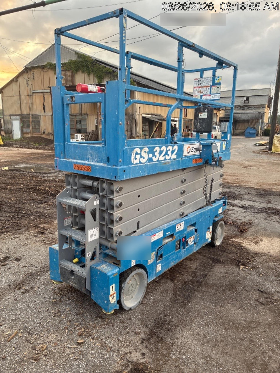 2022 GENIE GS-3232