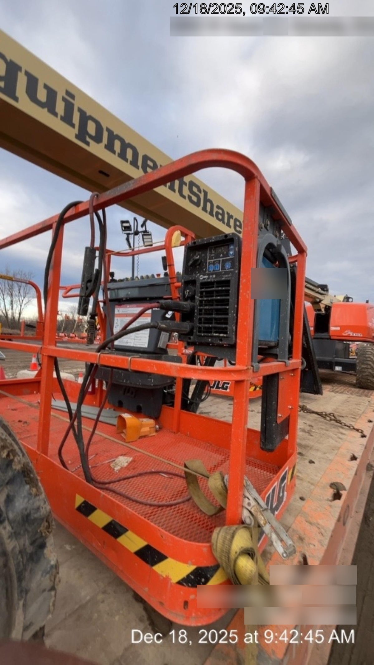 2025 JLG 460SJ